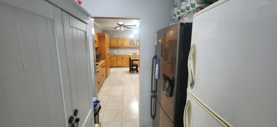 4 Bedroom Property for Sale in Reebok Western Cape